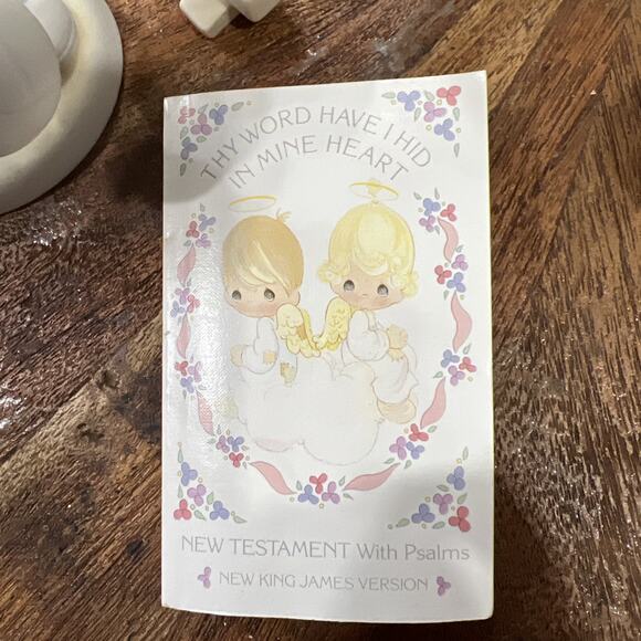 Precious Moments Figurine Vintage Figurine Lot Of 7 - Picture 9 of 16